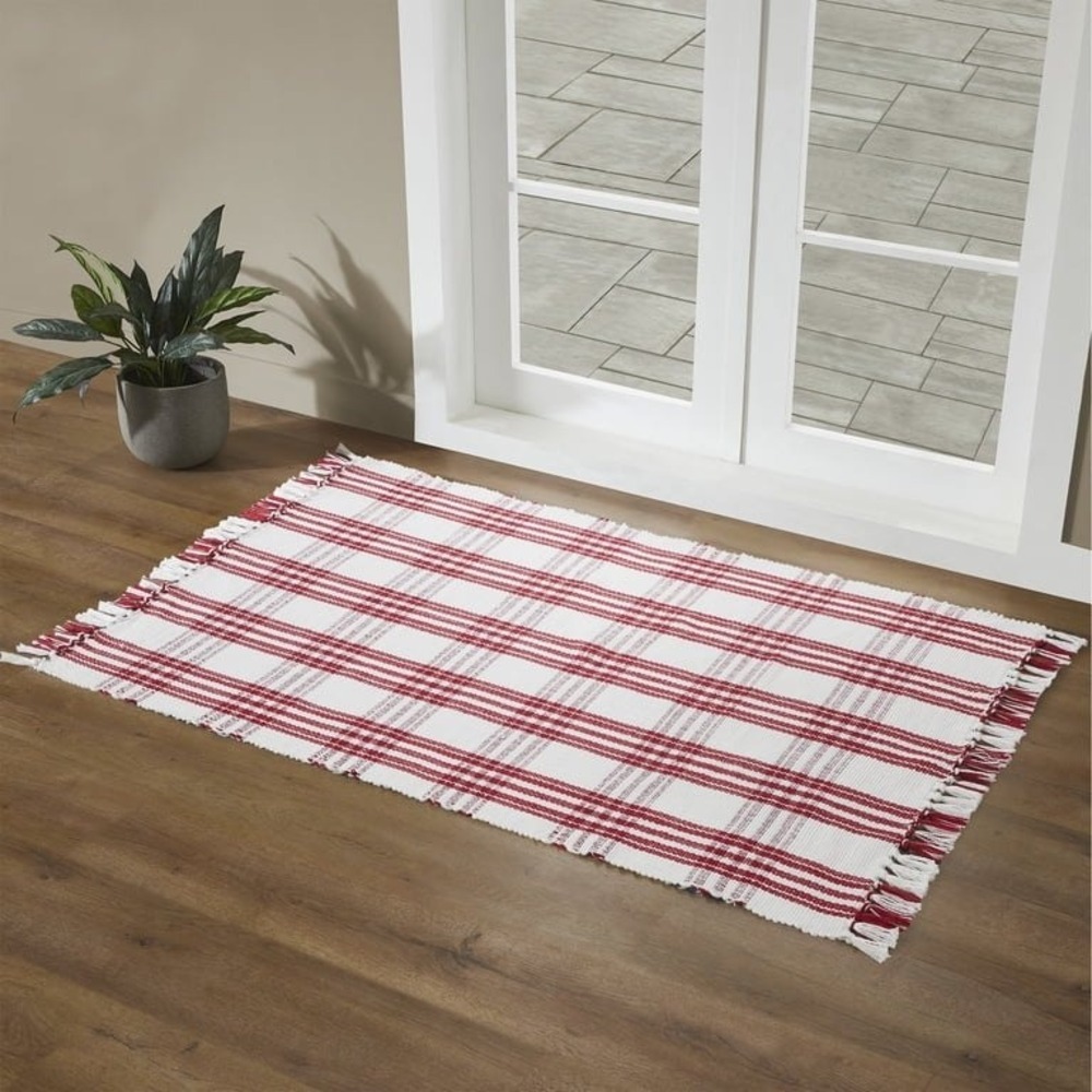 My Texas House Red Plaid Fringe Layering Rug 24x38 Indoor Outdoor - Picture 2 of 6